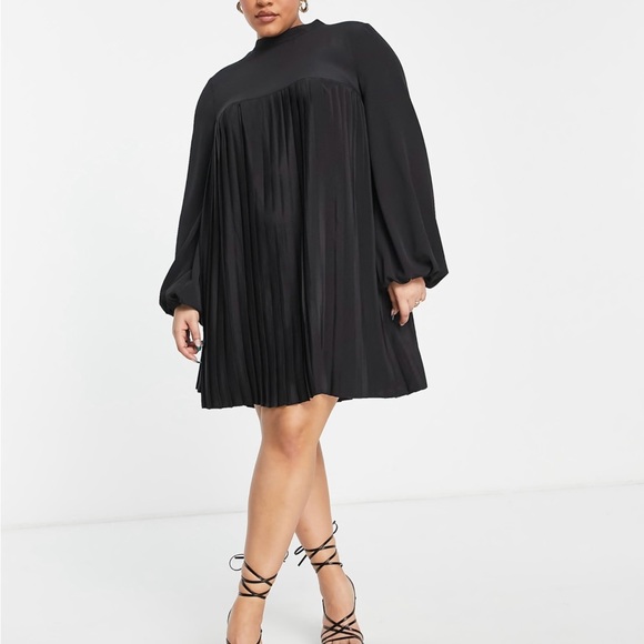 ASOS DESIGN Curve high neck pleated trapeze mini dress in black - Picture 1 of 7